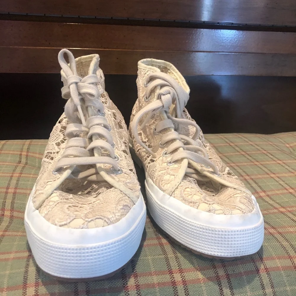 Superga ivory lace high tops - Picture 3 of 6